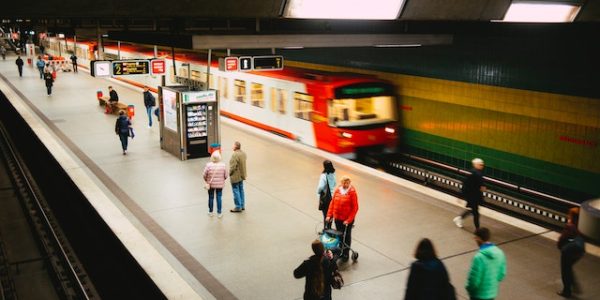 Guida alla mobilità sostenibile Come contribuire a un futuro più verde